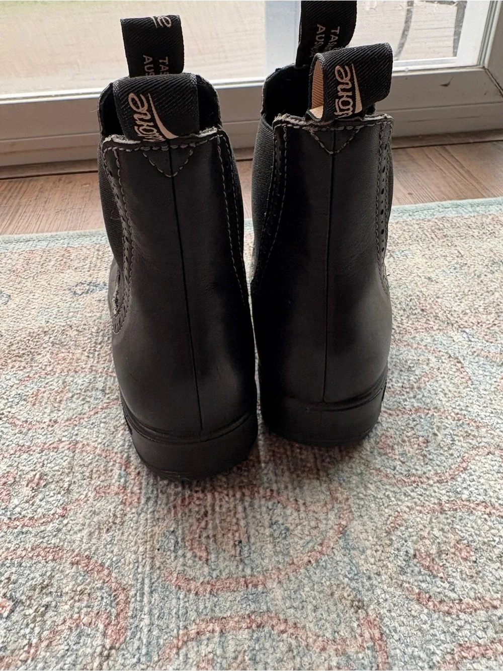 Blundstone Women’s Origionals #1448 in Voltan Black size 6.5